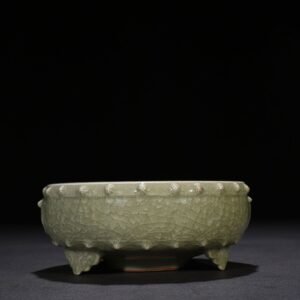 Song Dynasty Longquan Kiln Ice Crack Drum Nail Wash