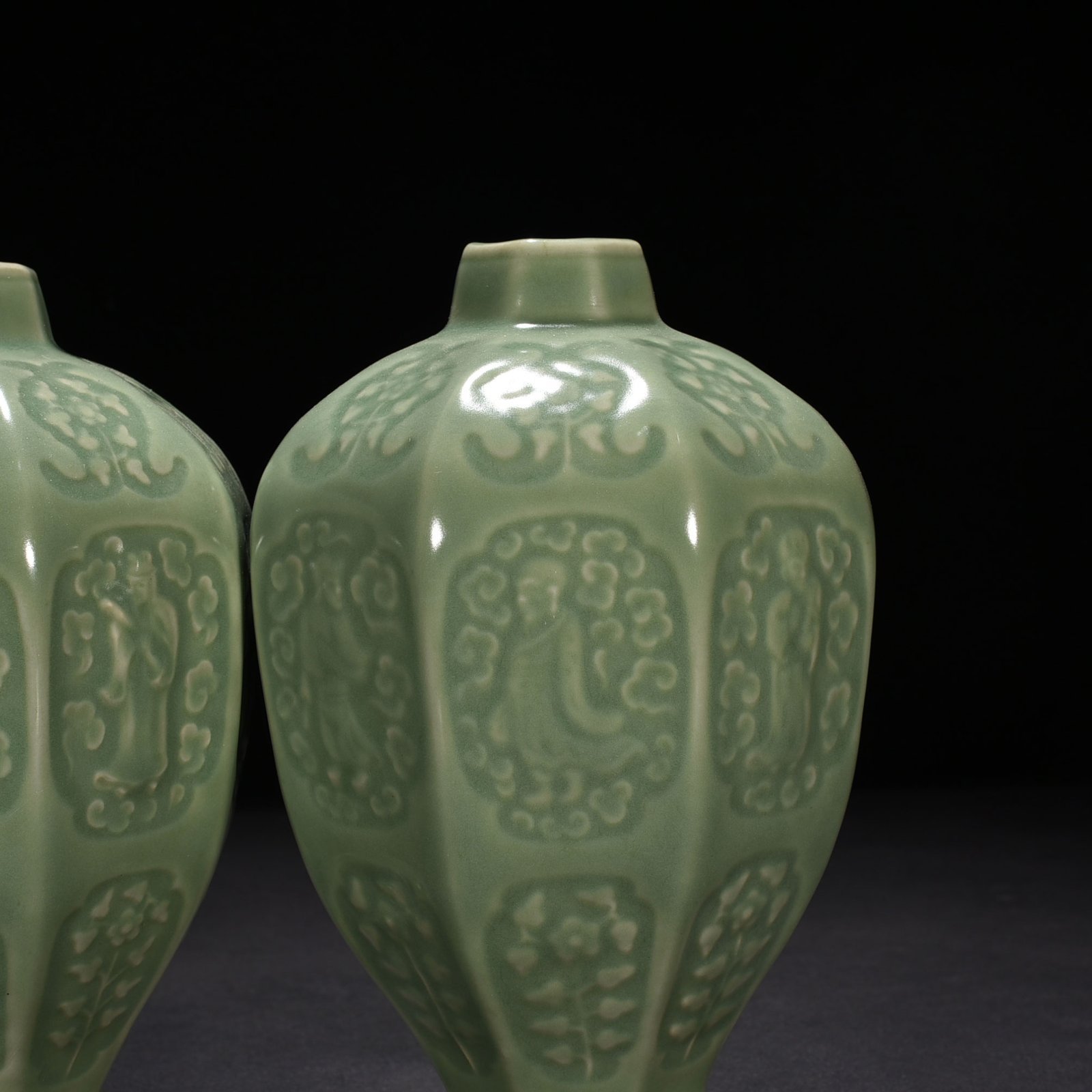 Song Dynasty Longquan kiln plum green glaze plum vase with figures of the Eight Immortals