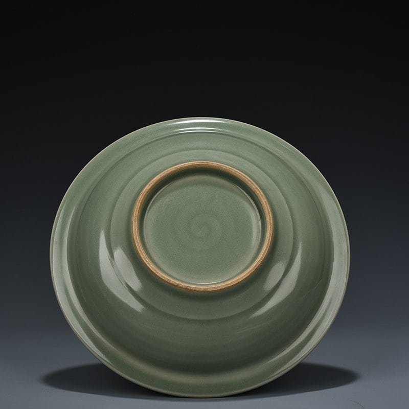 Song Dynasty Longquan kiln plum celadon plate