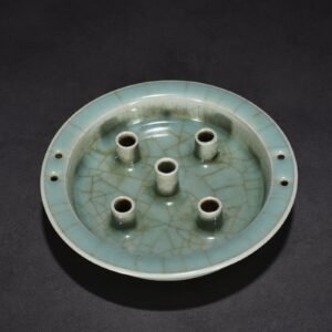 Song Dynasty Longquan kiln pink celadon five-tube lamp