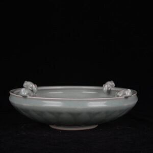 Song Dynasty Longquan kiln pink celadon rabbit ear washer