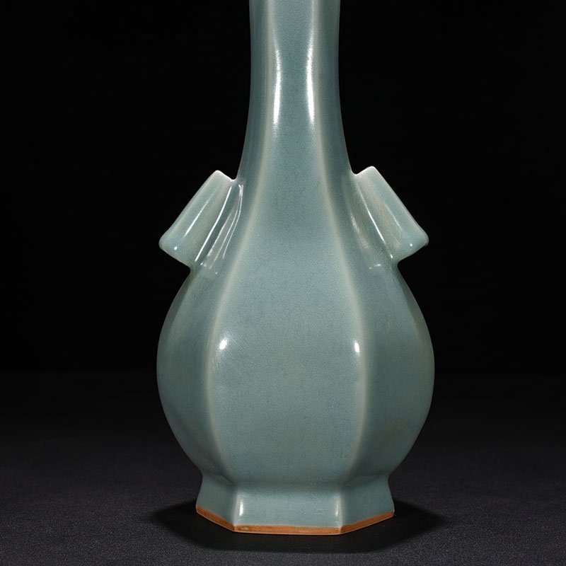 Song Dynasty Longquan kiln pink green glaze six-sided through-ear vase