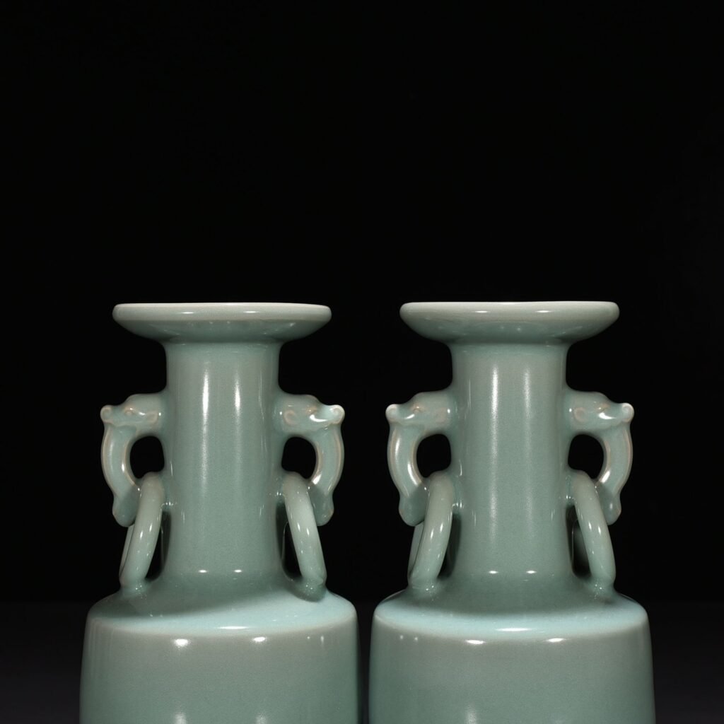 Song Dynasty Longquan kiln pink celadon glaze double-eared dish-mouth bottle