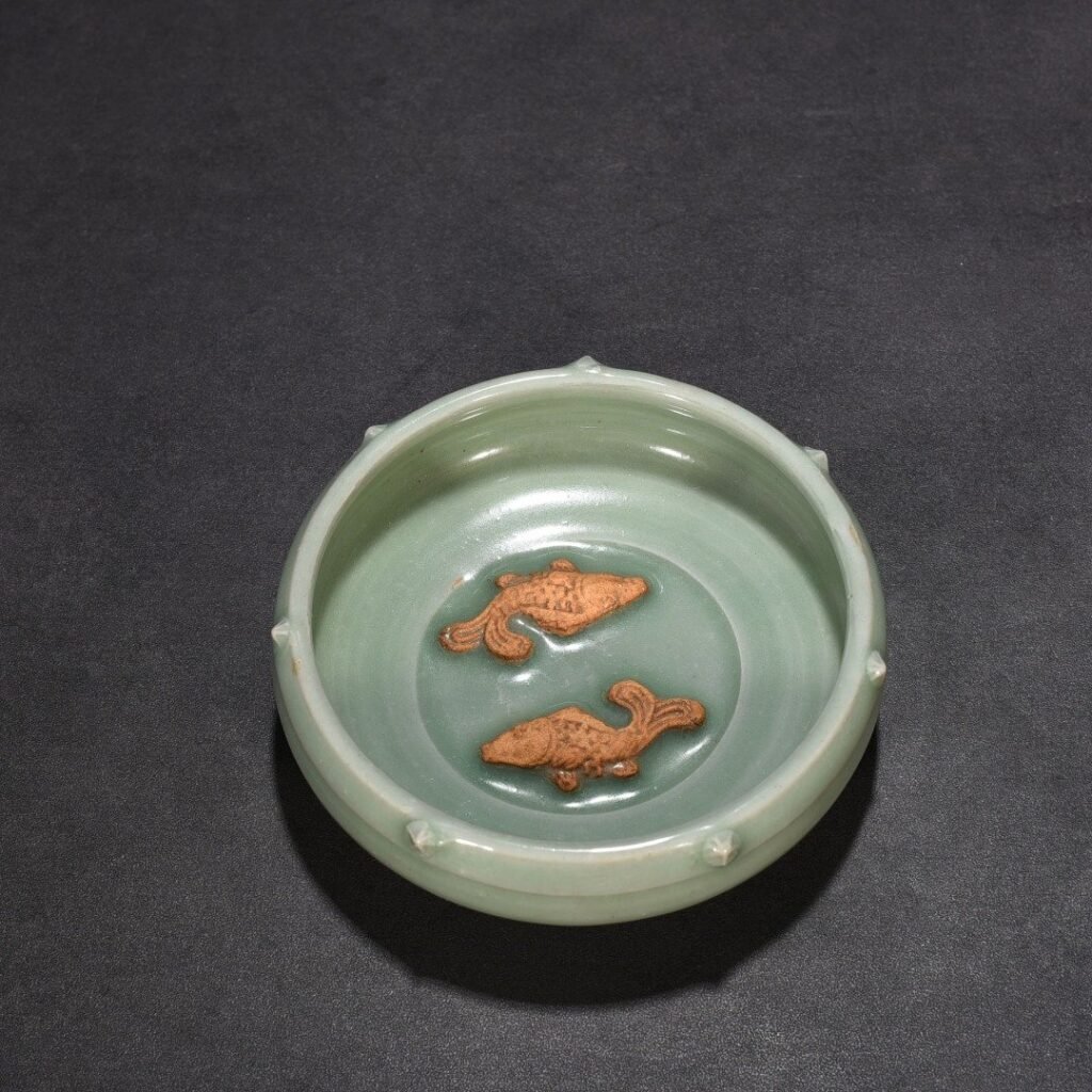 Song Dyansty Longquan kiln pink celadon double fish wash