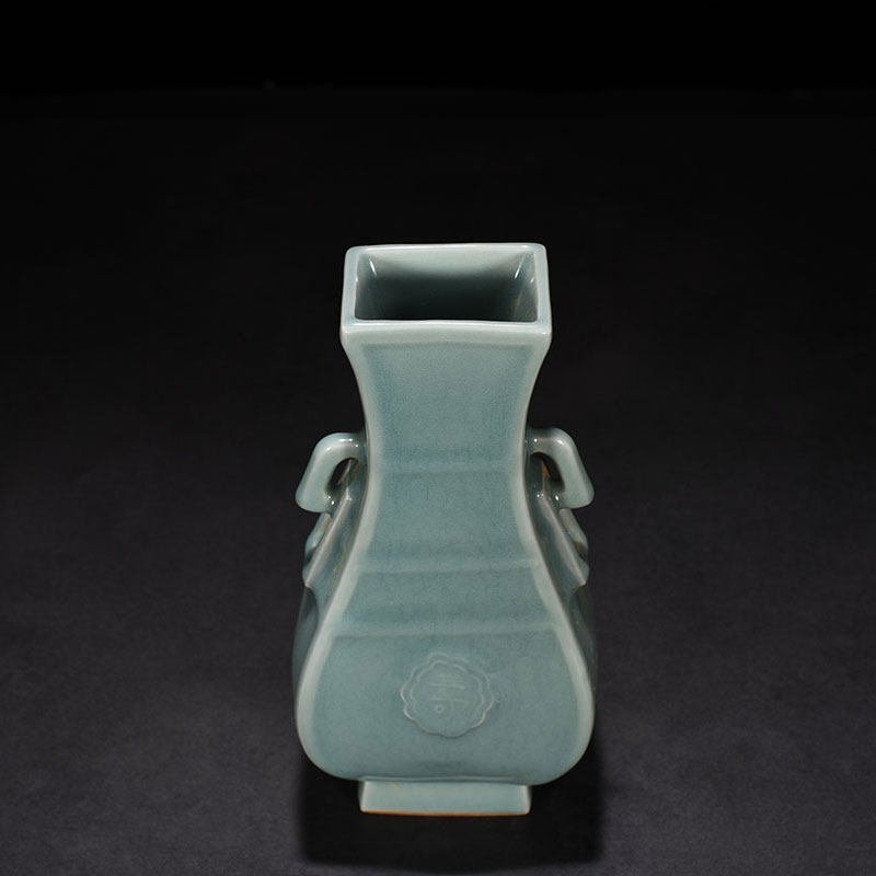 Song Dynasty Longquan kiln pink celadon glaze square vase