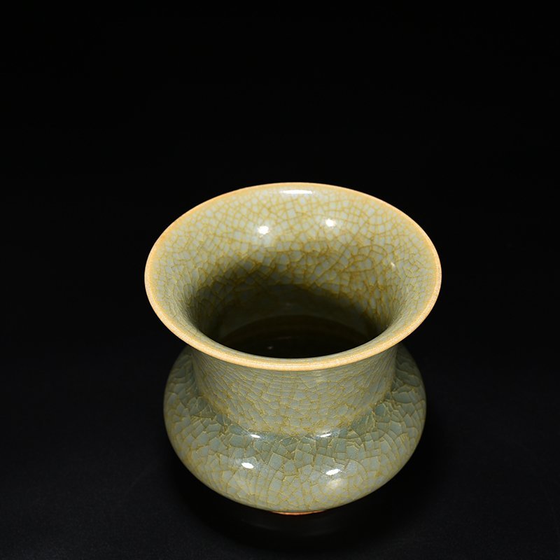 Song Dynasty Longquan kiln pink celadon glaze slag bucket