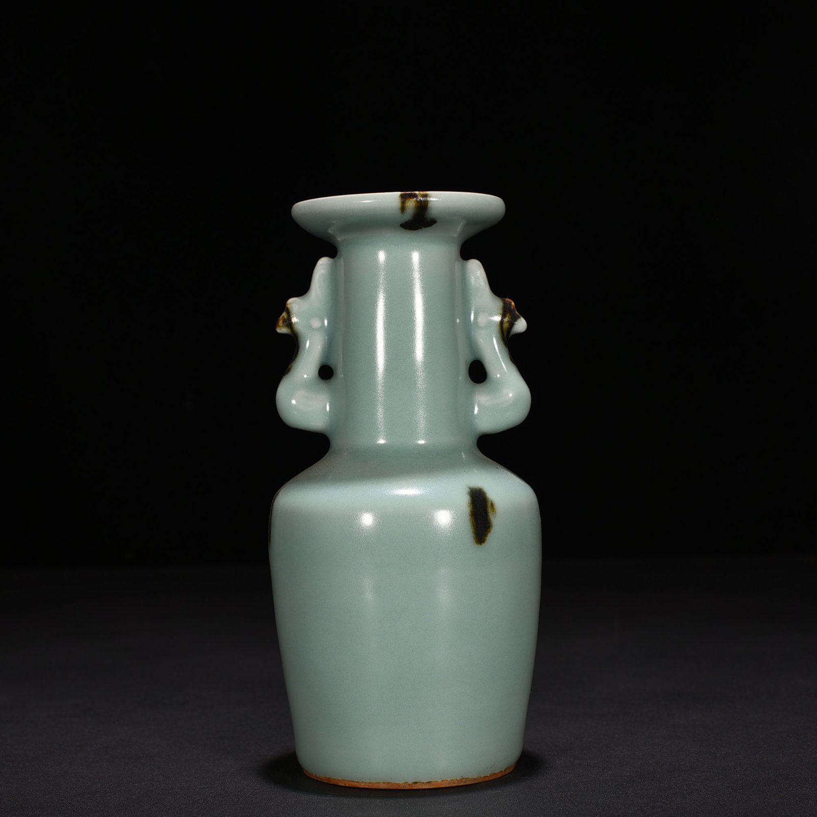 Song Dynasty Longquan kiln pink green glaze dotted phoenix ear vase