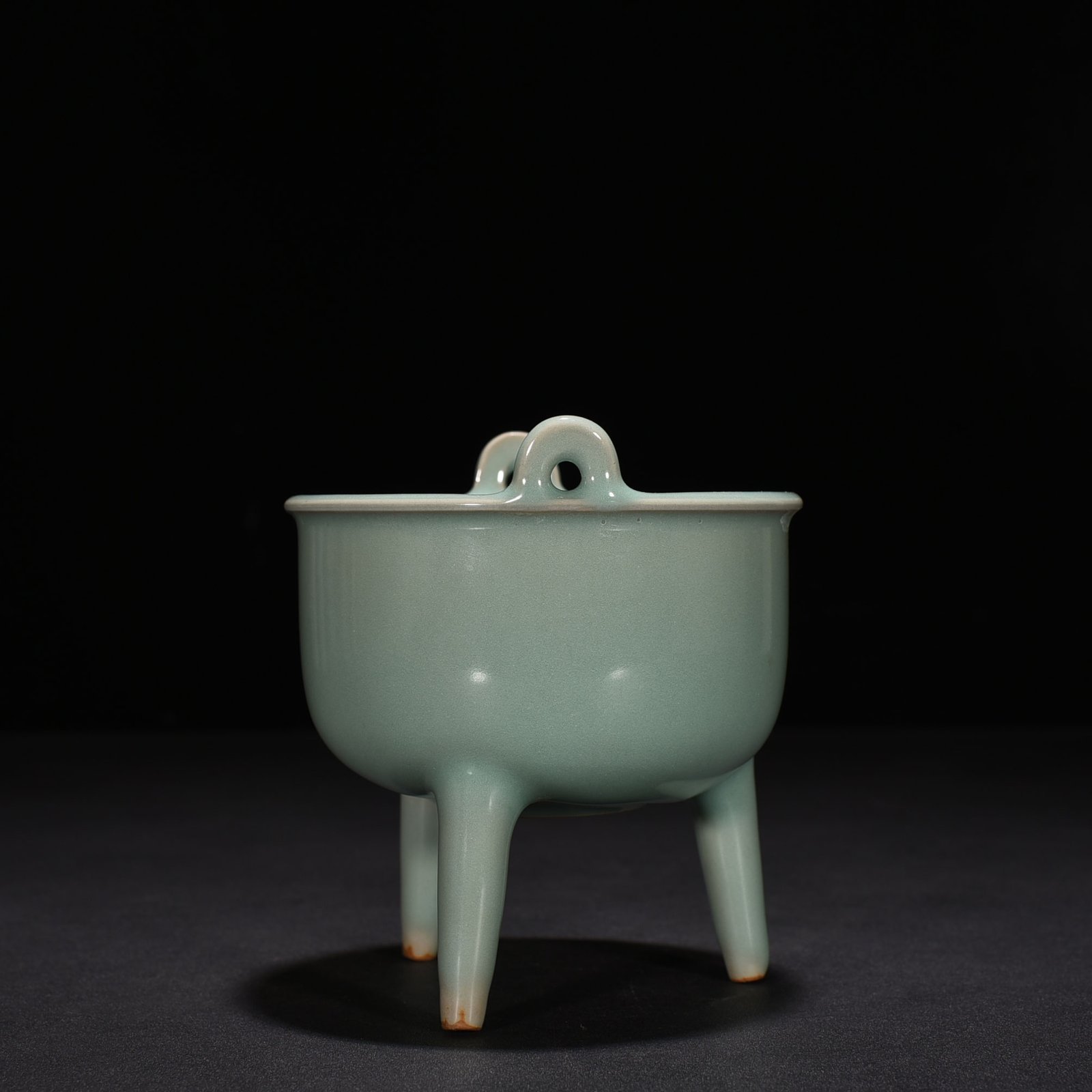 Song Dynasty Longquan kiln pink celadon glaze tube foot double ear furnace