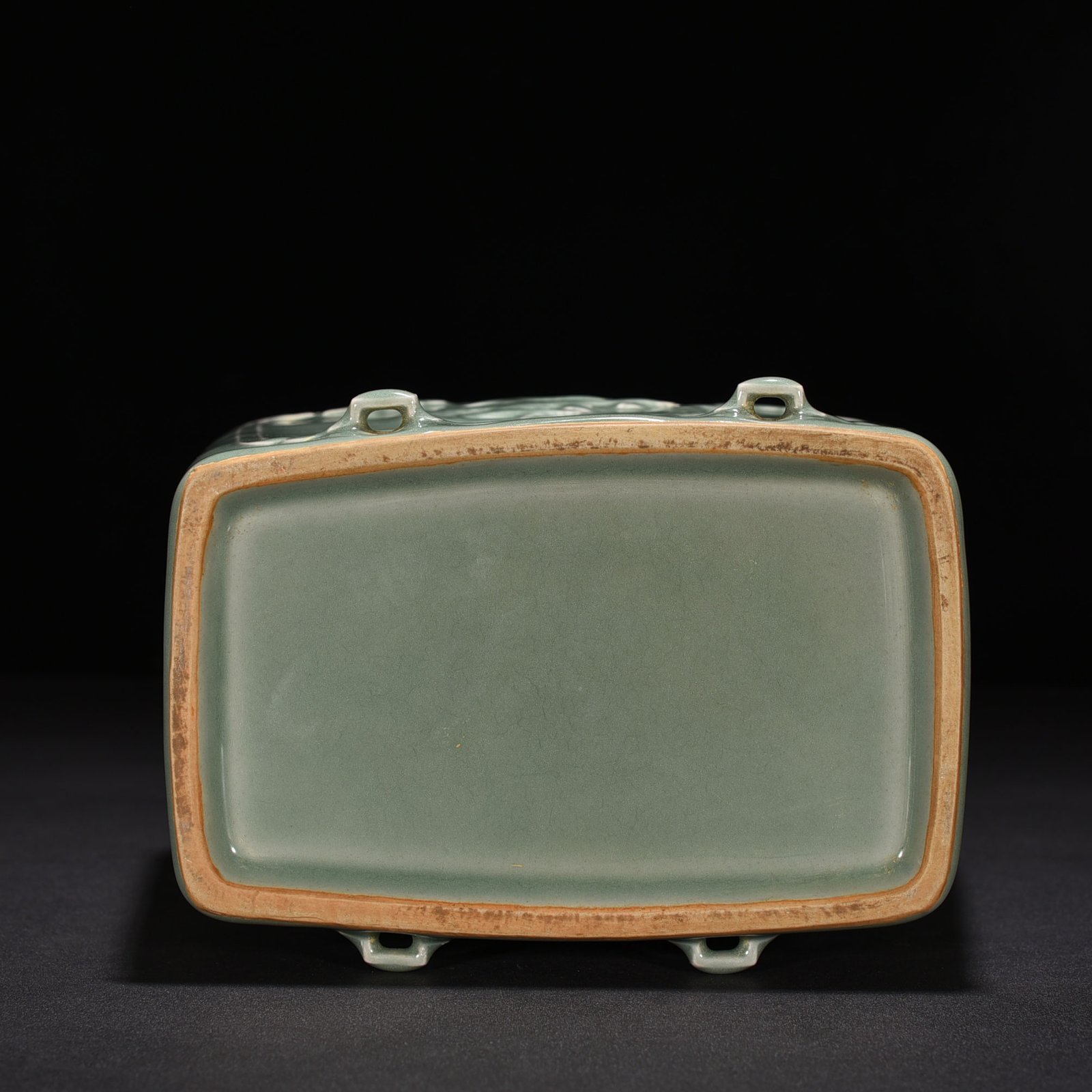 Song Dynasty Longquan kiln pink celadon glaze carved dragon pattern threaded flat bottle