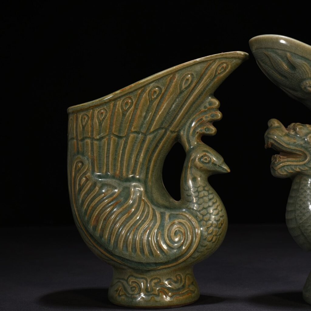 Song Dynasty Longquan Kiln Dragon and Phoenix Jue Cup