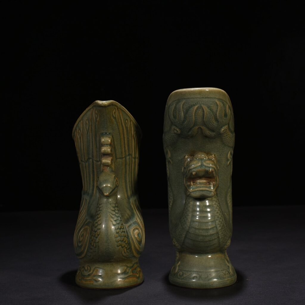 Song Dynasty Longquan Kiln Dragon and Phoenix Jue Cup