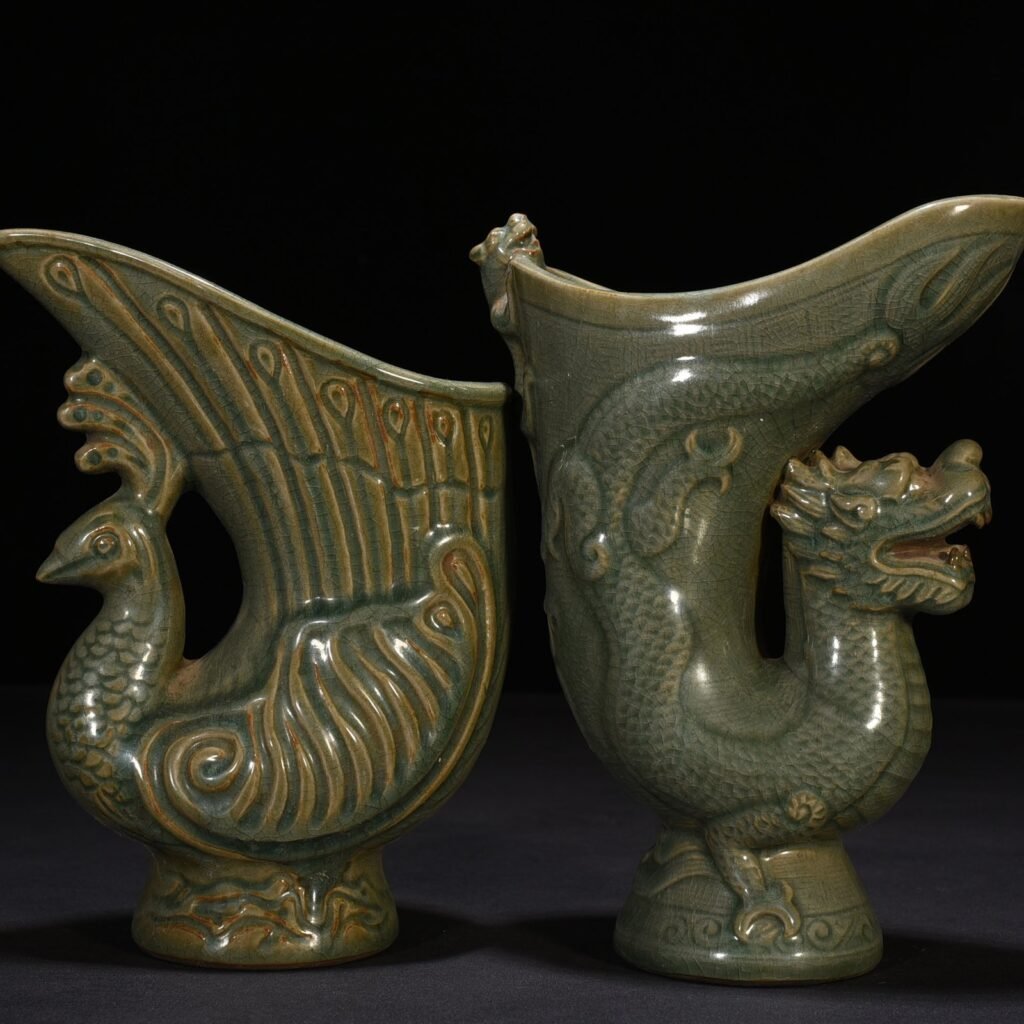 Song Dynasty Longquan Kiln Dragon and Phoenix Jue Cup