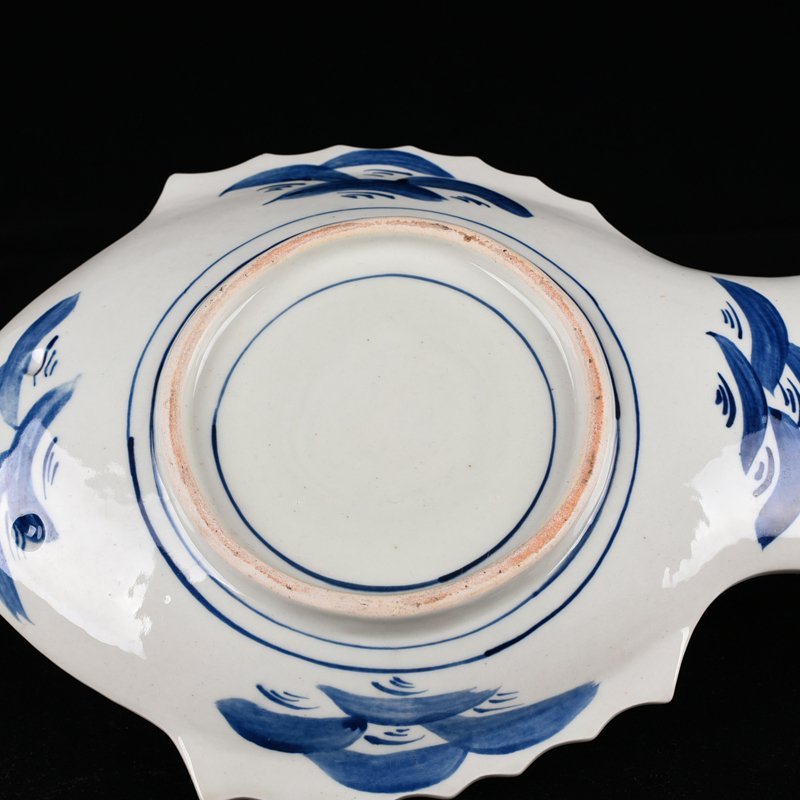 Qing Dynasty Qianlong five-color gold-painted floral pattern Pisces plate export porcelain