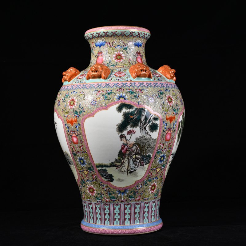 Qing Dynasty Qianlong Gu Yuexuan pastel consecrated Eight Immortals figure vase