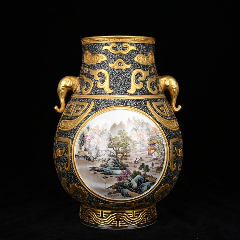 Qing Dynasty Qianlong bronze glaze consecrated pastel landscape elephant ear statue