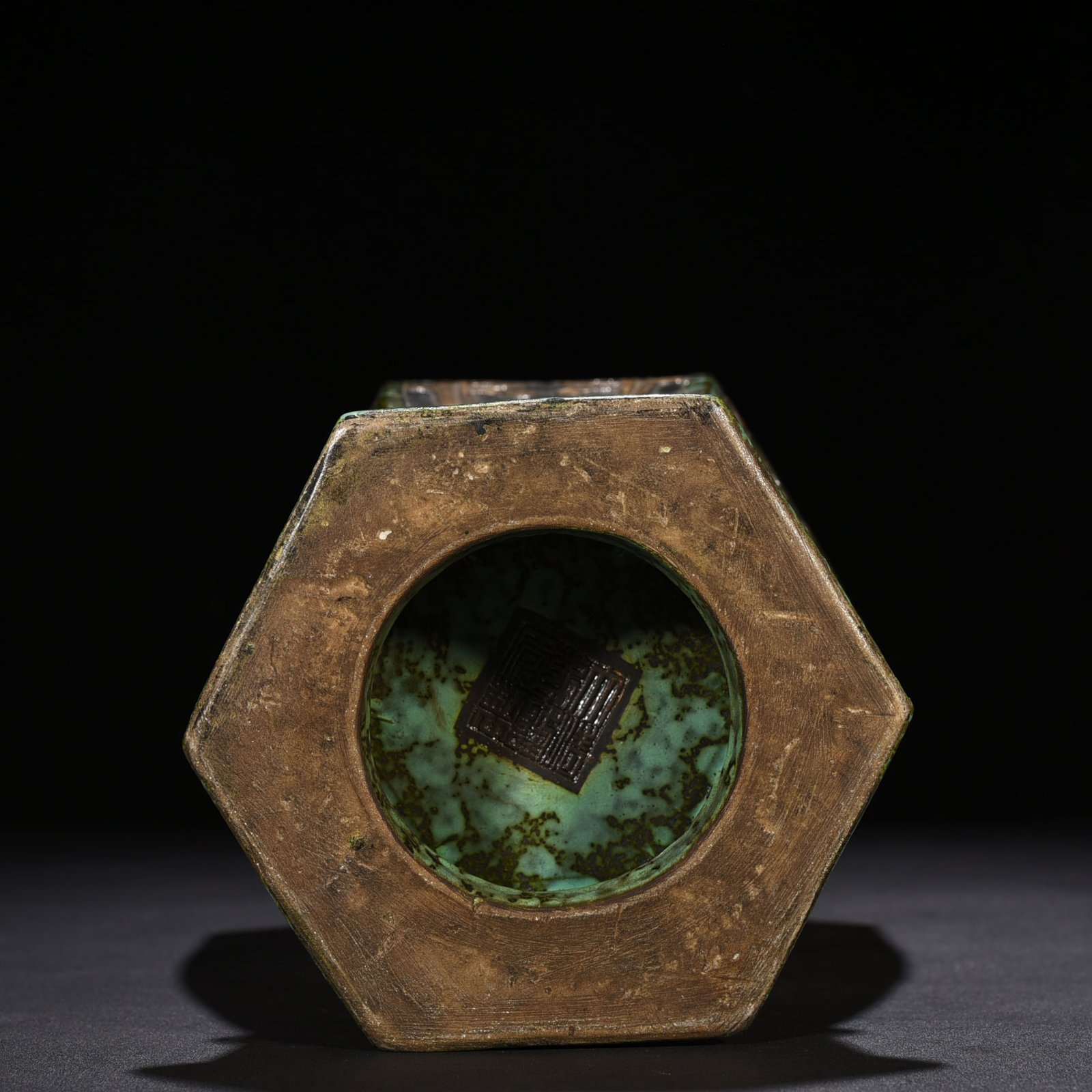 Qing Dynasty Qianlong bronze glaze hexagonal vase with carved chilong pattern