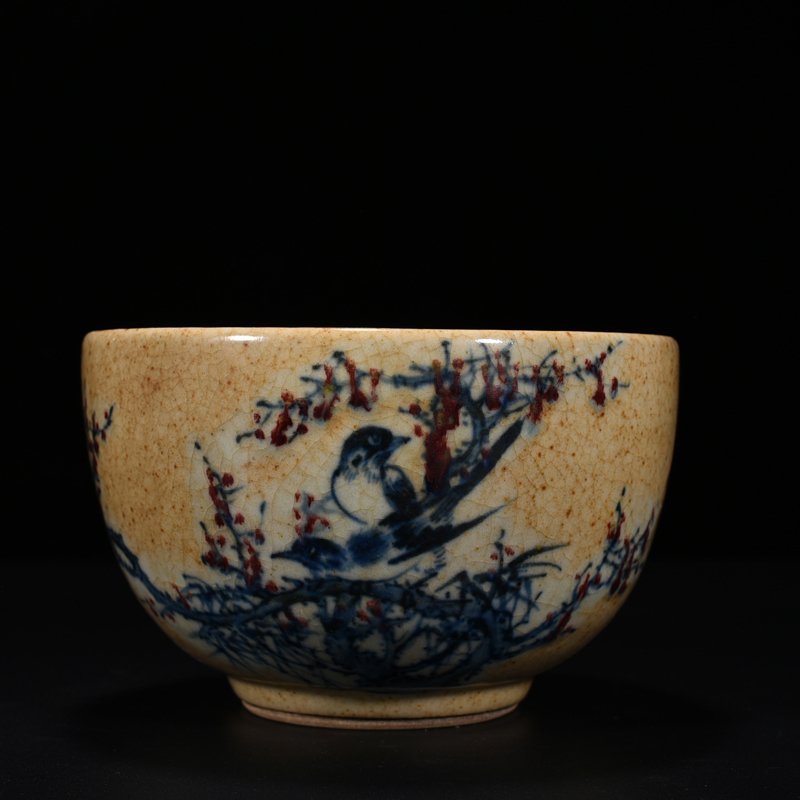 Qing Dynasty Qianlong Ge glazed blue and white underglaze red flower and bird bowl