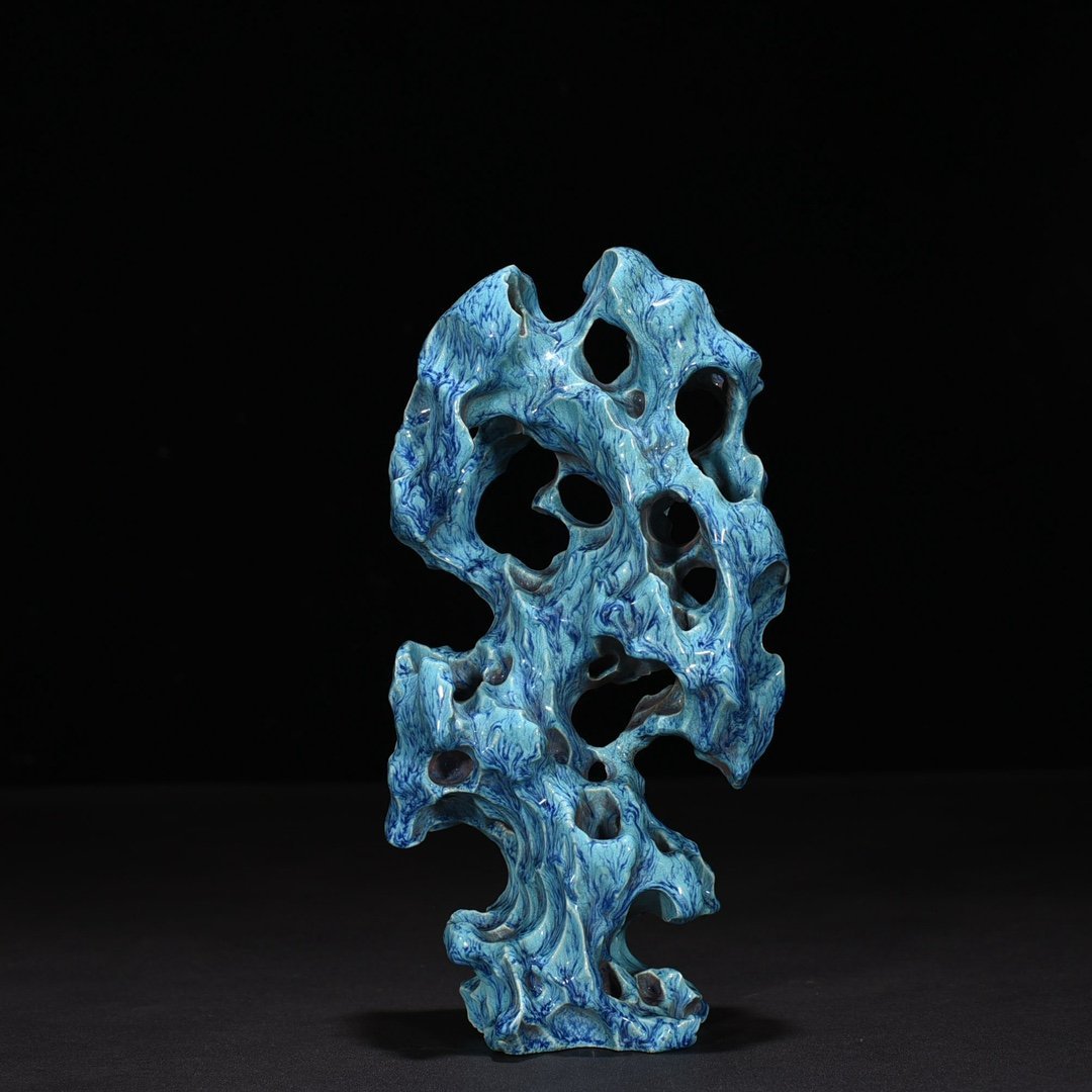 Qing Dynasty Qianlong Tang Ying Jun-glazed lake stone