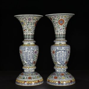 Qing Dynasty Emperor Qianlong Tang Ying supervised the production of colorful flower cups with entwining branches and floral patterns
