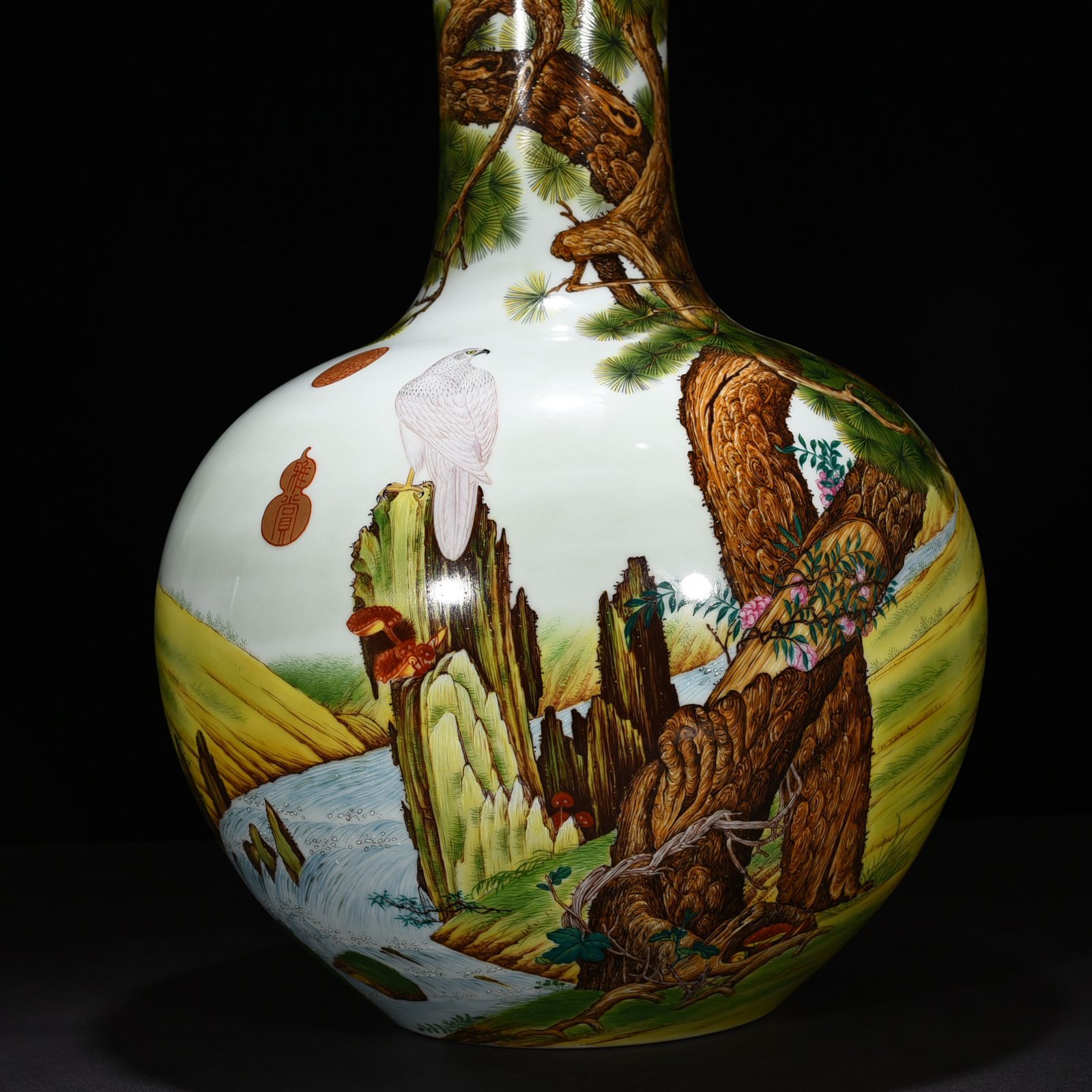 Qing Dynasty Qianlong Tang Ying Supervisor Lang Shining’s enamel Celestial Ball Vase