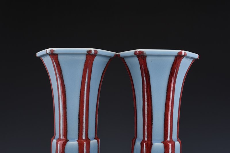 Qing Dynasty Qianlong sky blue glaze sacrificial red six-sided flower goblet
