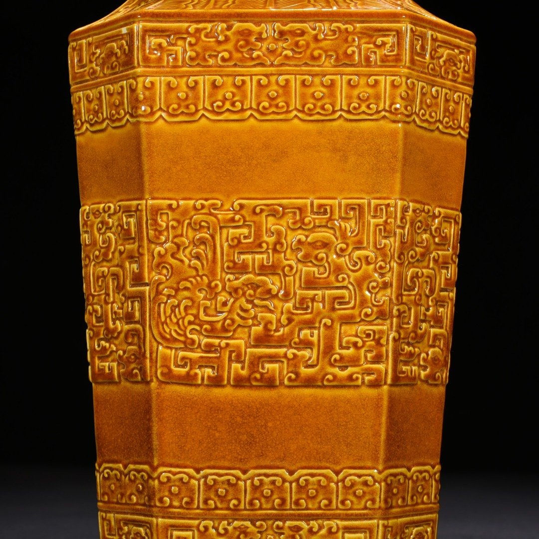 Qing Dynasty Qianlong delicate yellow glaze square vase with chilong pattern