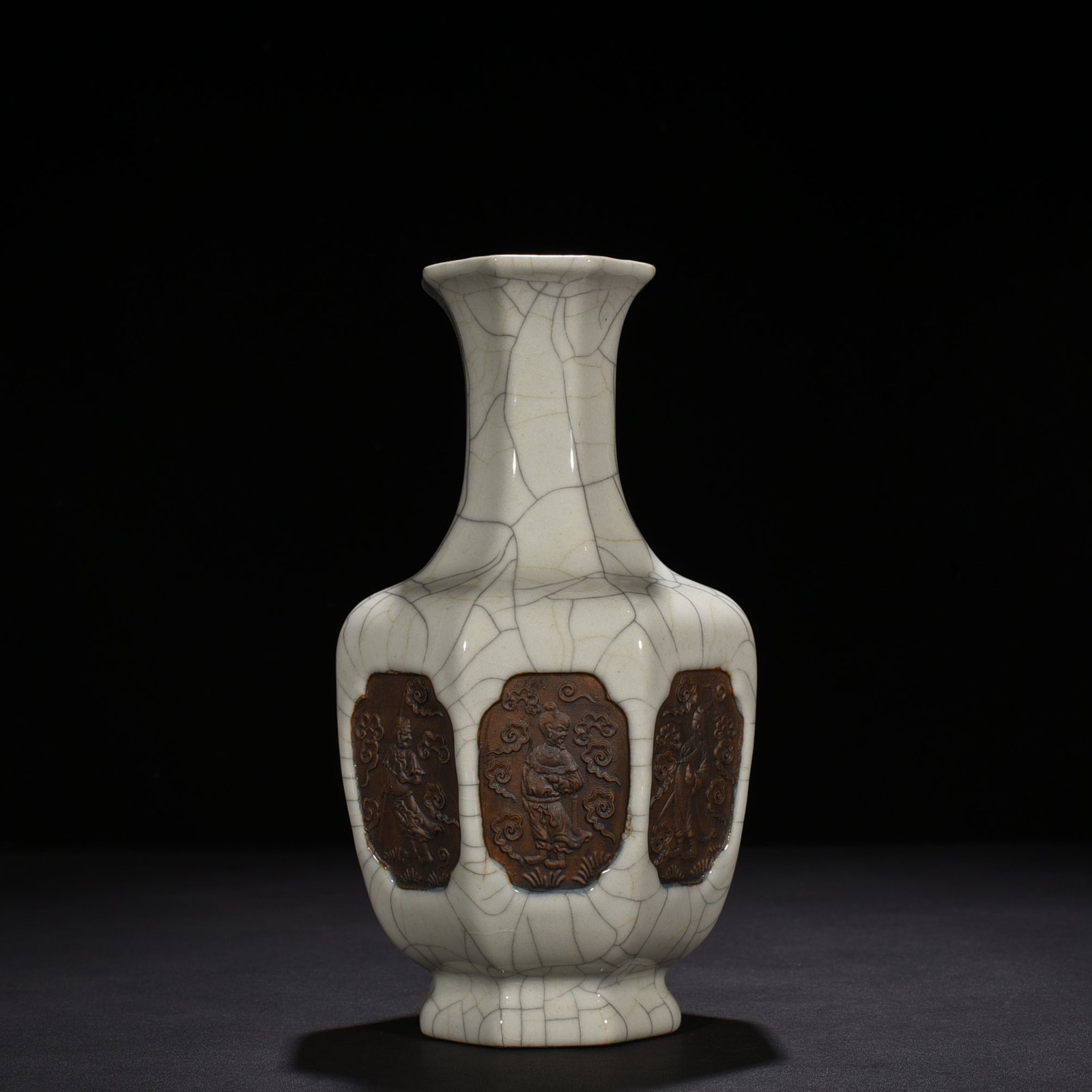 Qing Dynasty Qianlong official kiln vase with Eight Immortals figures