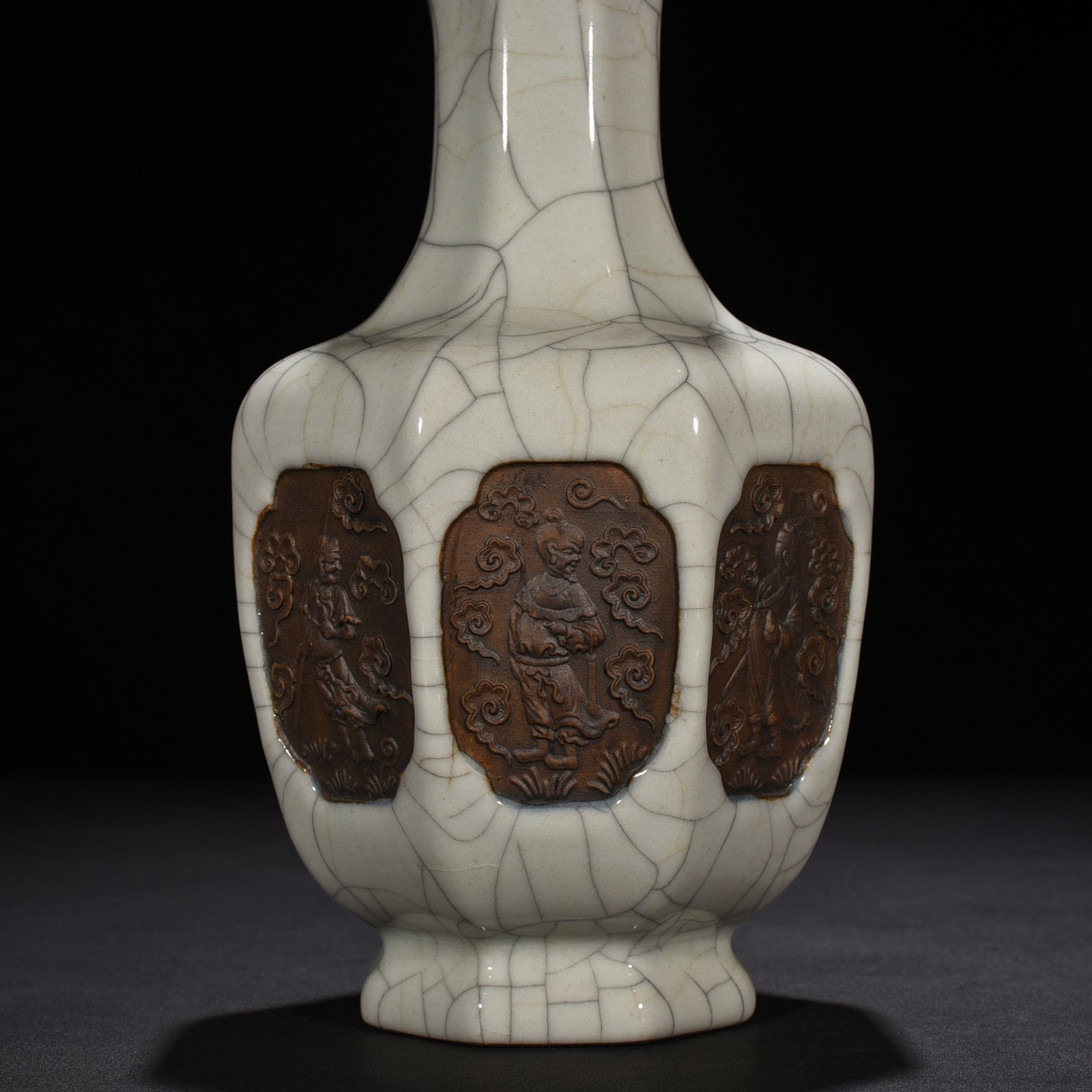 Qing Dynasty Qianlong official kiln vase with Eight Immortals figures