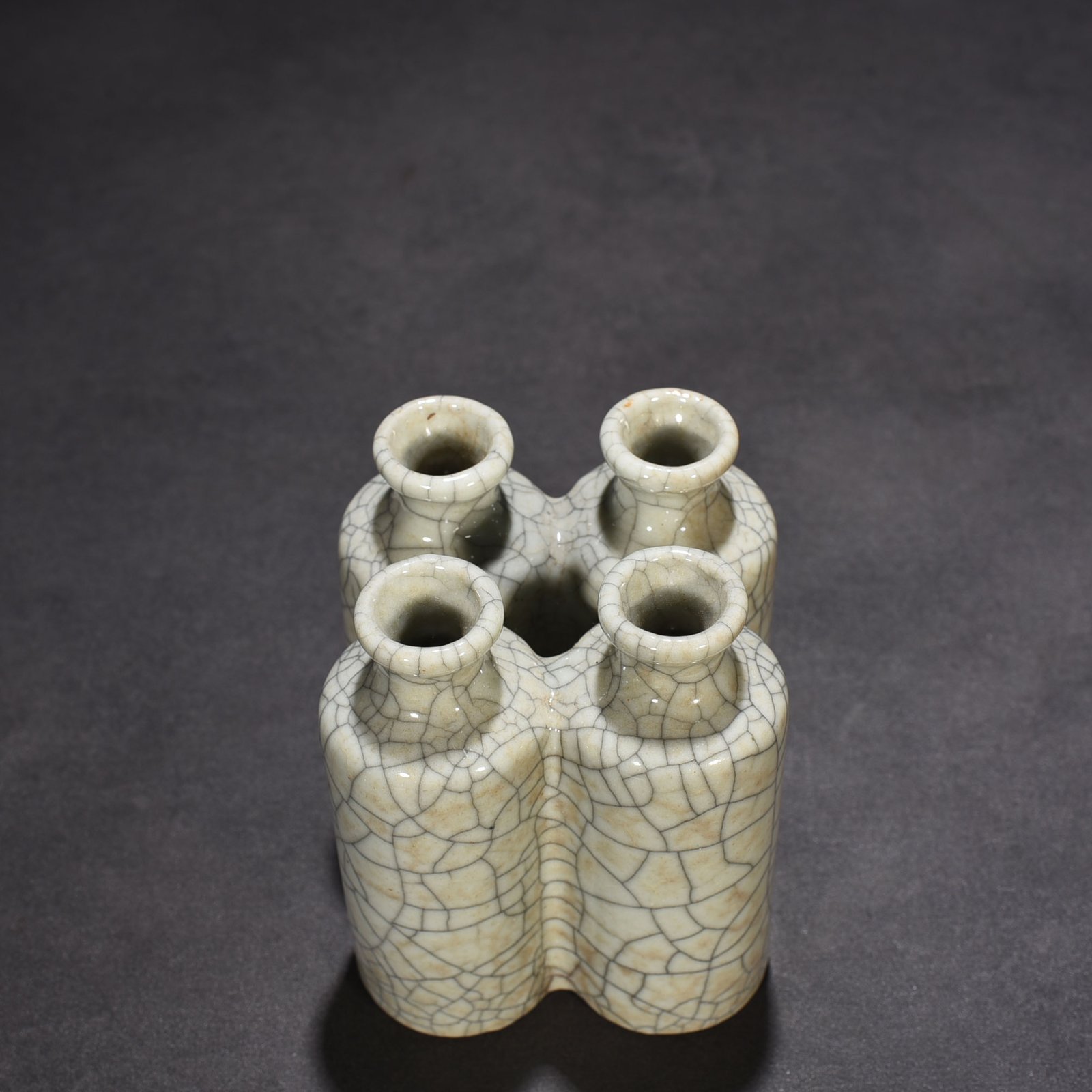 Qing Dynasty Qianlong official kiln four-piece bottle