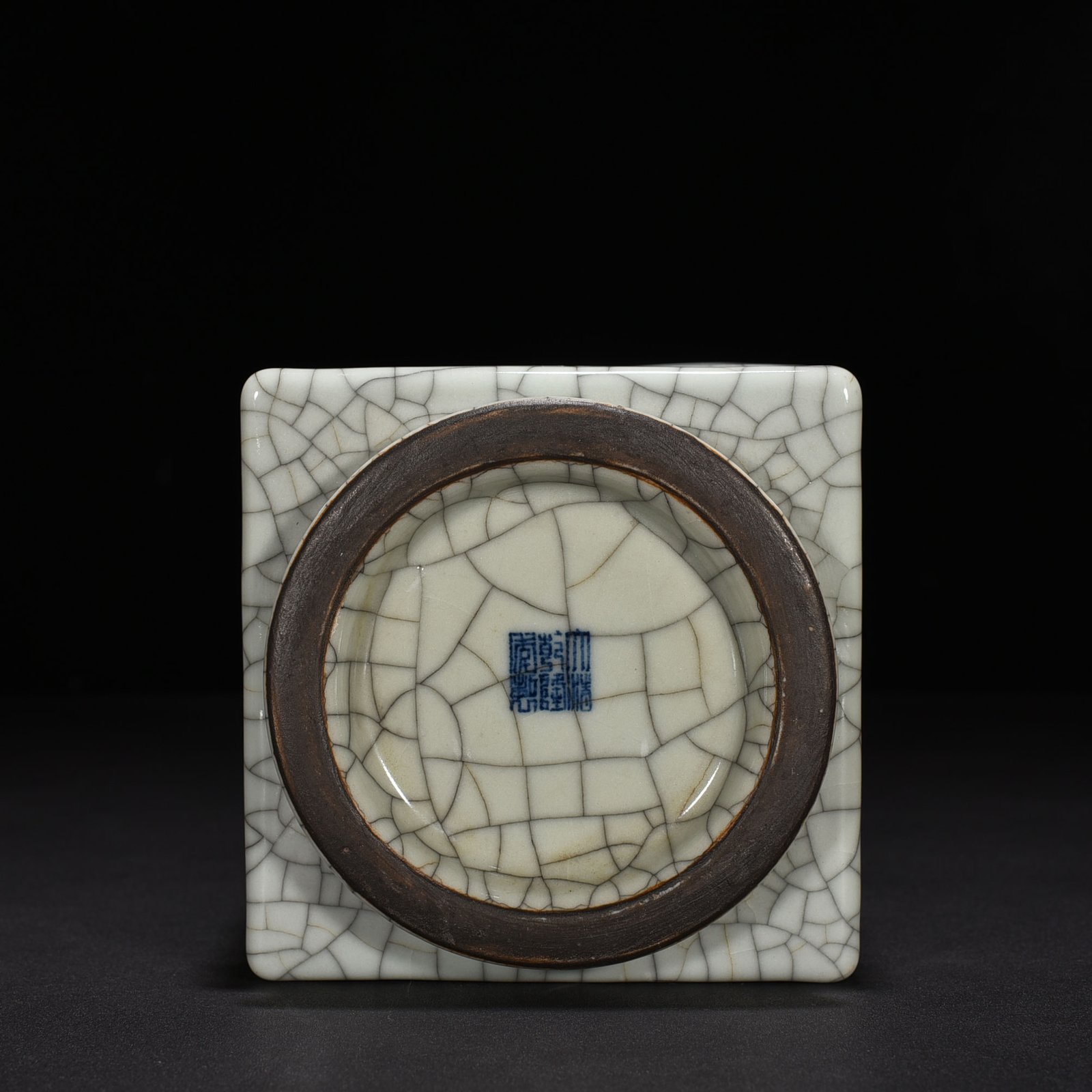 Qing Dynasty Qianlong official glaze five-tube square vase