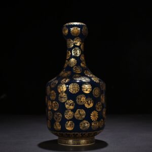 Qing Dynasty Emperor Qianlong imperial blue glaze gold leather ball pattern garlic vase