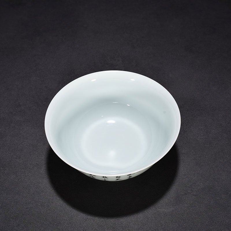 Qing Dynasty Qianlong Imperial Pastel Magpie Plum Blossom Pattern Bowl