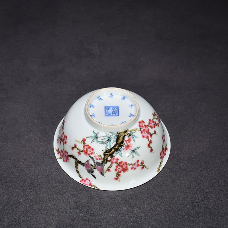 Qing Dynasty Qianlong Imperial Pastel Magpie Plum Blossom Pattern Bowl