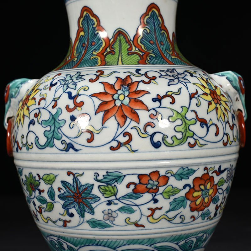 Qing Dynasty Qianlong period doucai porcelain colorful vase