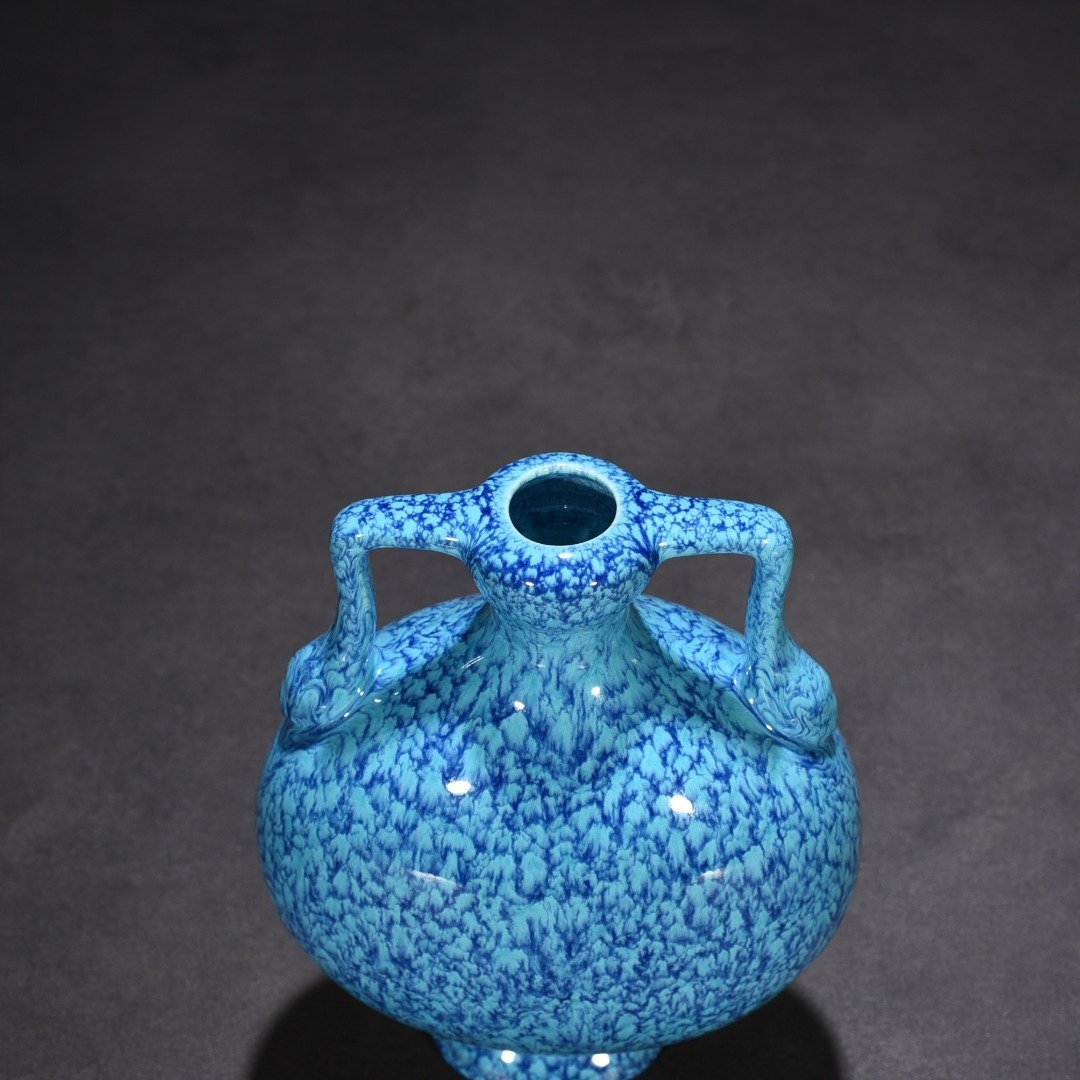 Qing Dynasty Qianlong furnace Jun-glazed Ruyi’er flat vase