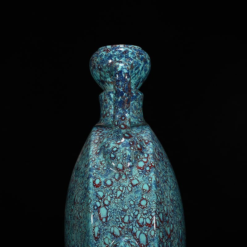 Qing Dynasty Qianlong furnace Jun-glazed moon vase