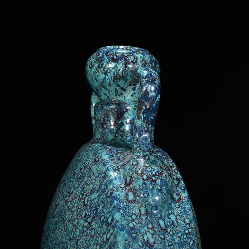 Qing Dynasty Qianlong furnace Jun-glazed moon vase