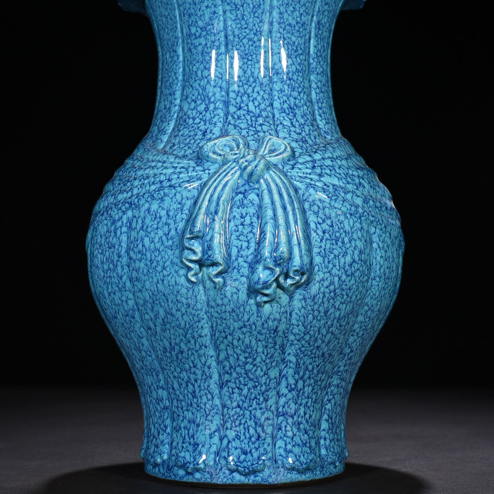 Qing Dynasty Qianlong furnace Jun glazed brocade vase