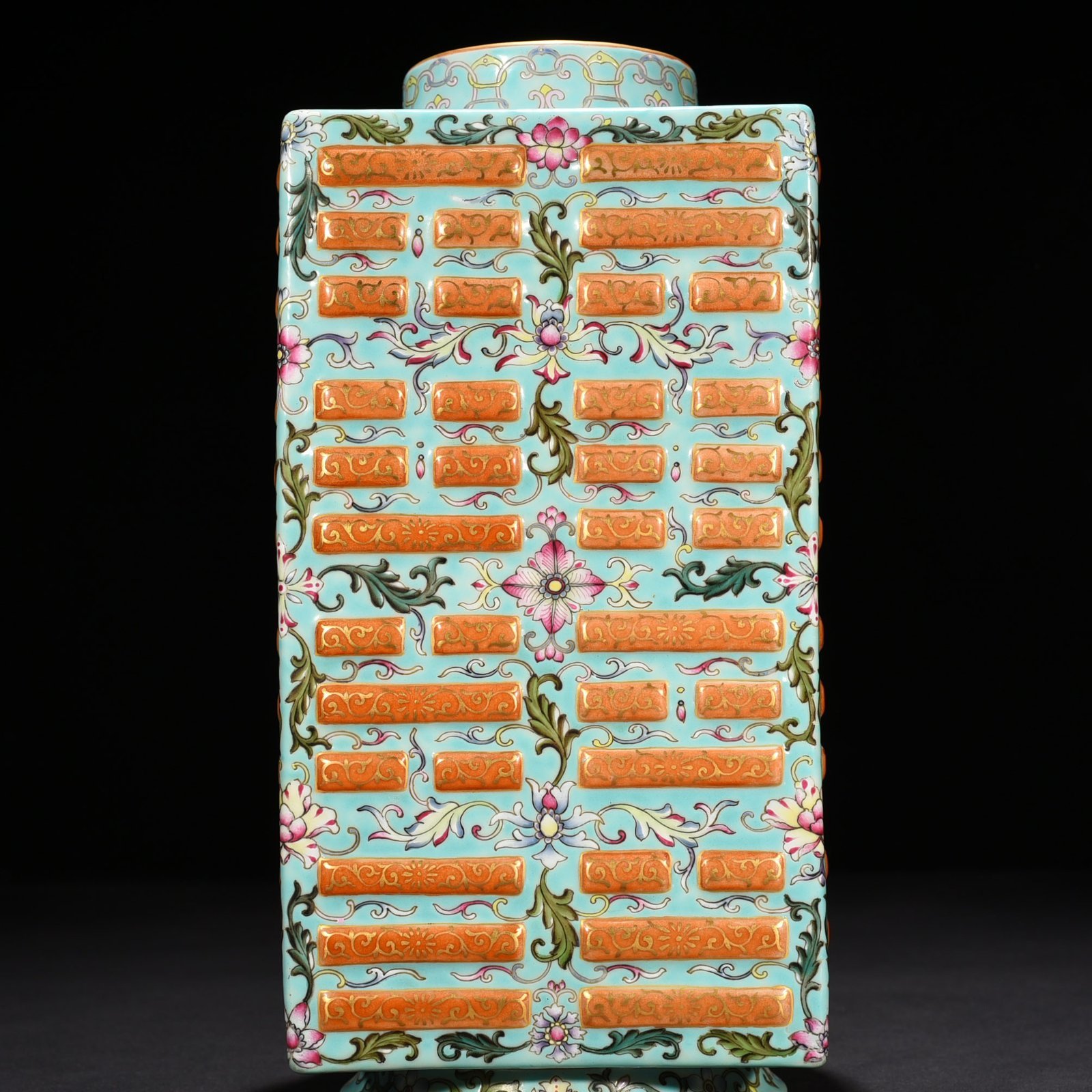 Qing Dynasty Qianlong coral green land pastel gold painted flowers and trigrams pattern Cong style vase