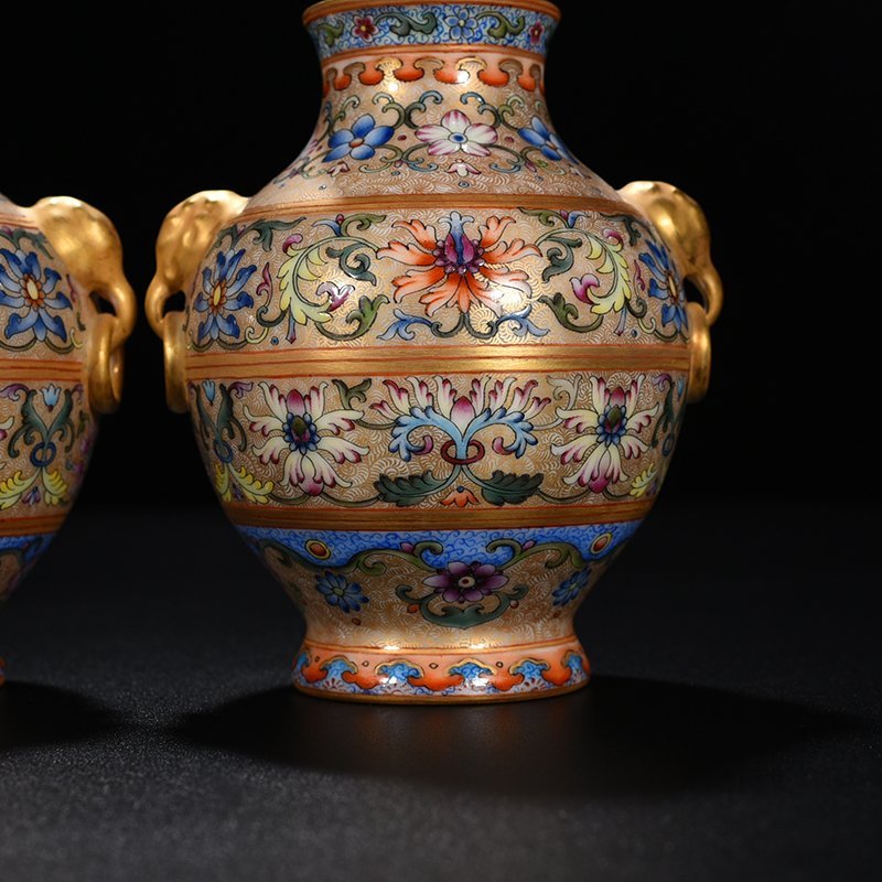Qing Dynasty Qianlong enamel elephant ear vase with lotus pattern