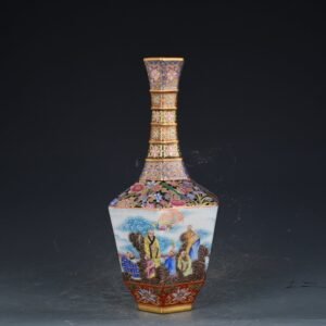 Qing Dynasty Qianlong enamel hammer vase with eighteen Arhat figures
