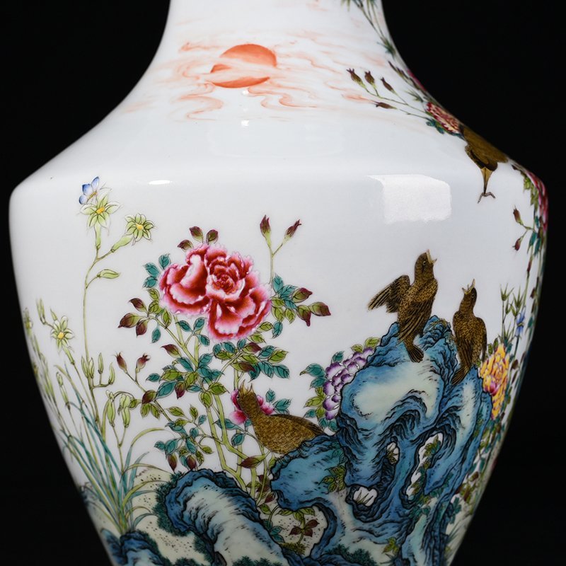 Qing Dynasty Qianlong enamel dish vase with peony flower and bird pattern