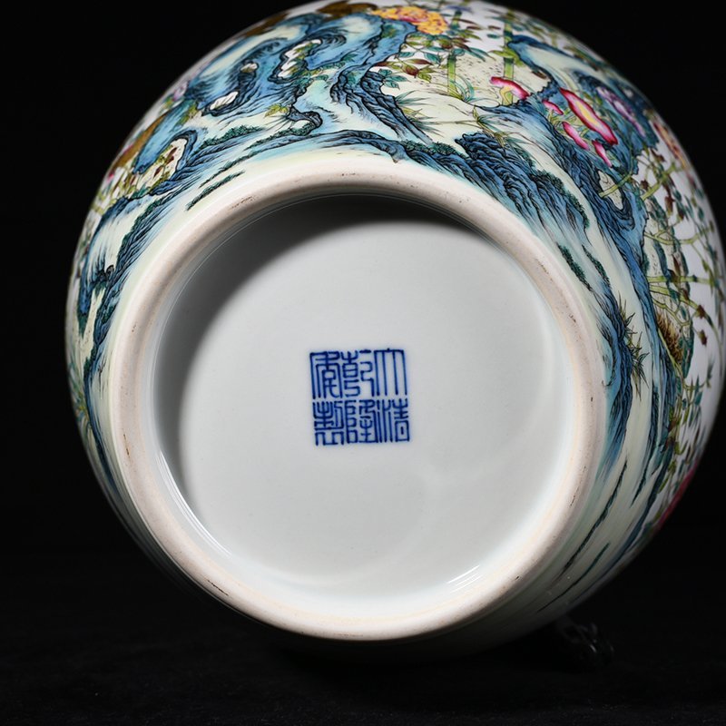 Qing Dynasty Qianlong enamel dish vase with peony flower and bird pattern