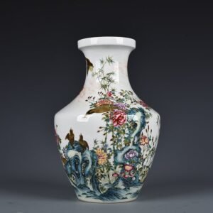 Qing Dynasty Qianlong enamel peony flower and bird pattern dish vase