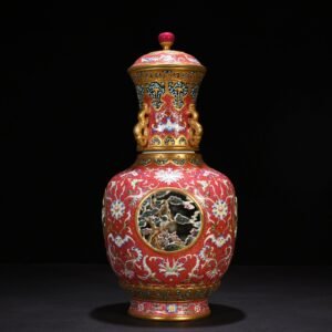 Qing Dynasty Qianlong Enamel Rolled Rouge Red Flower Hollow Heart-turning Vase