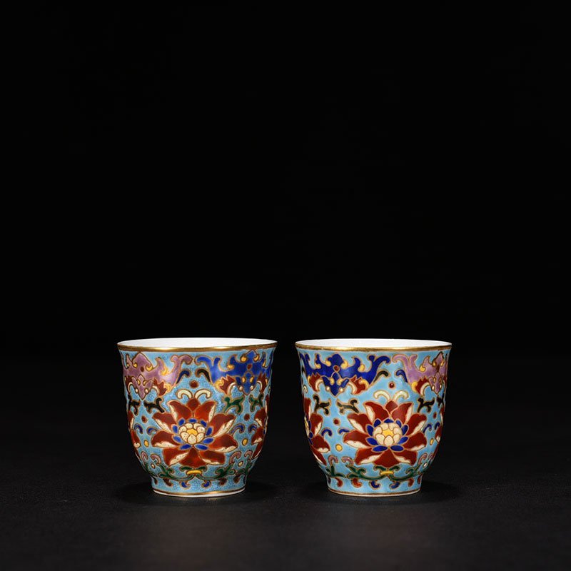 Qing Dynasty Qianlong porcelain body enamel cup with branches