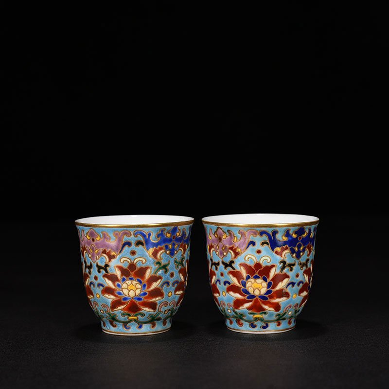 Qing Dynasty Qianlong porcelain body enamel cup with branches