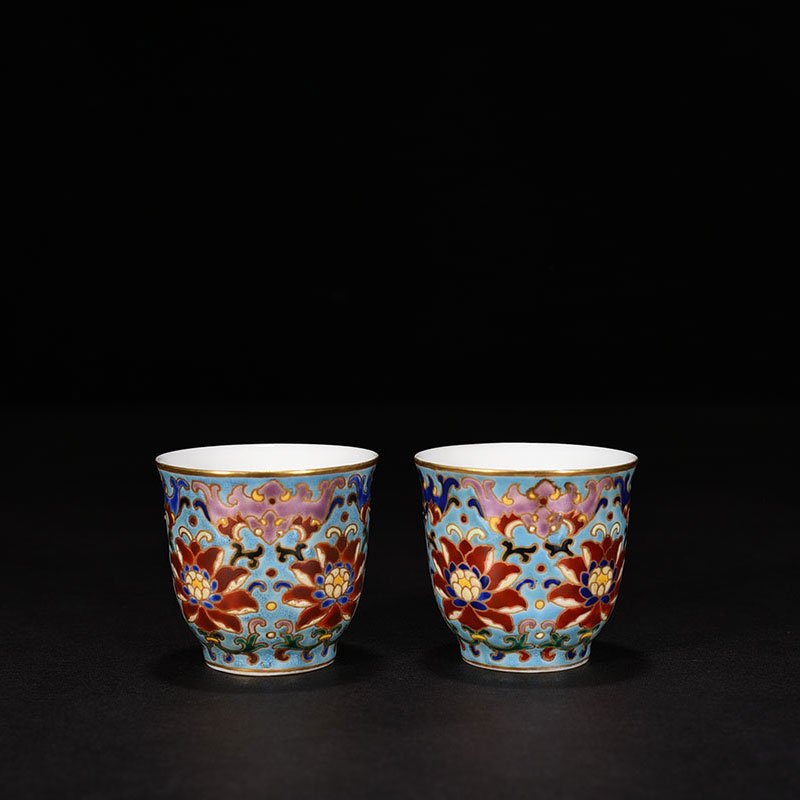 Qing Dynasty Qianlong porcelain body enamel cup with branches