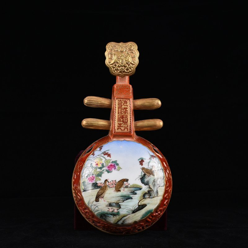 Qing Dynasty Qianlong alum red consecrated enamel flower and bird pipa wall hanging