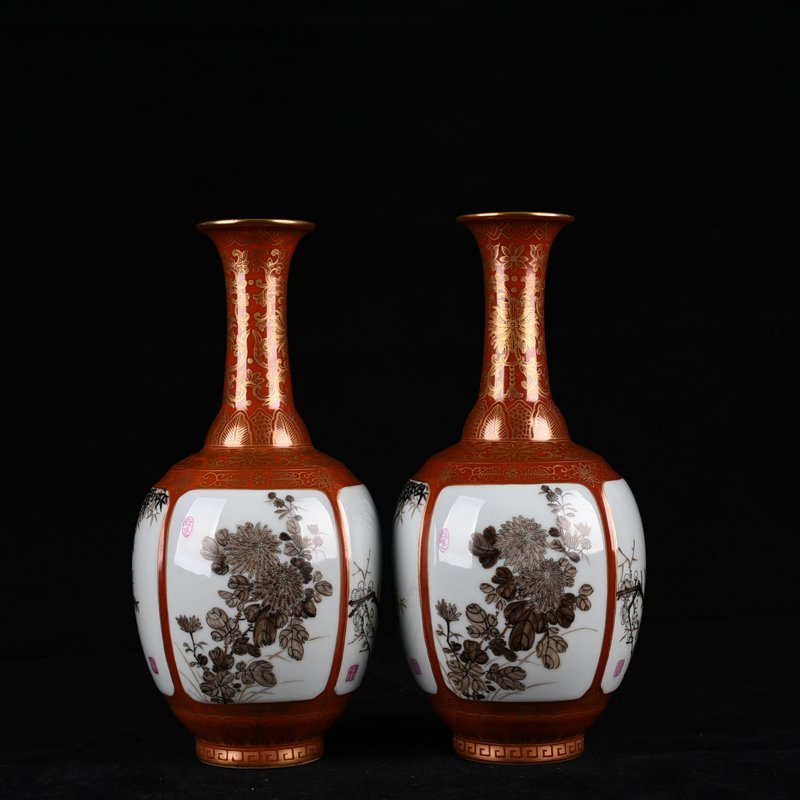 Qing Dynasty Qianlong alum red gold-consecrated ink color plum vase